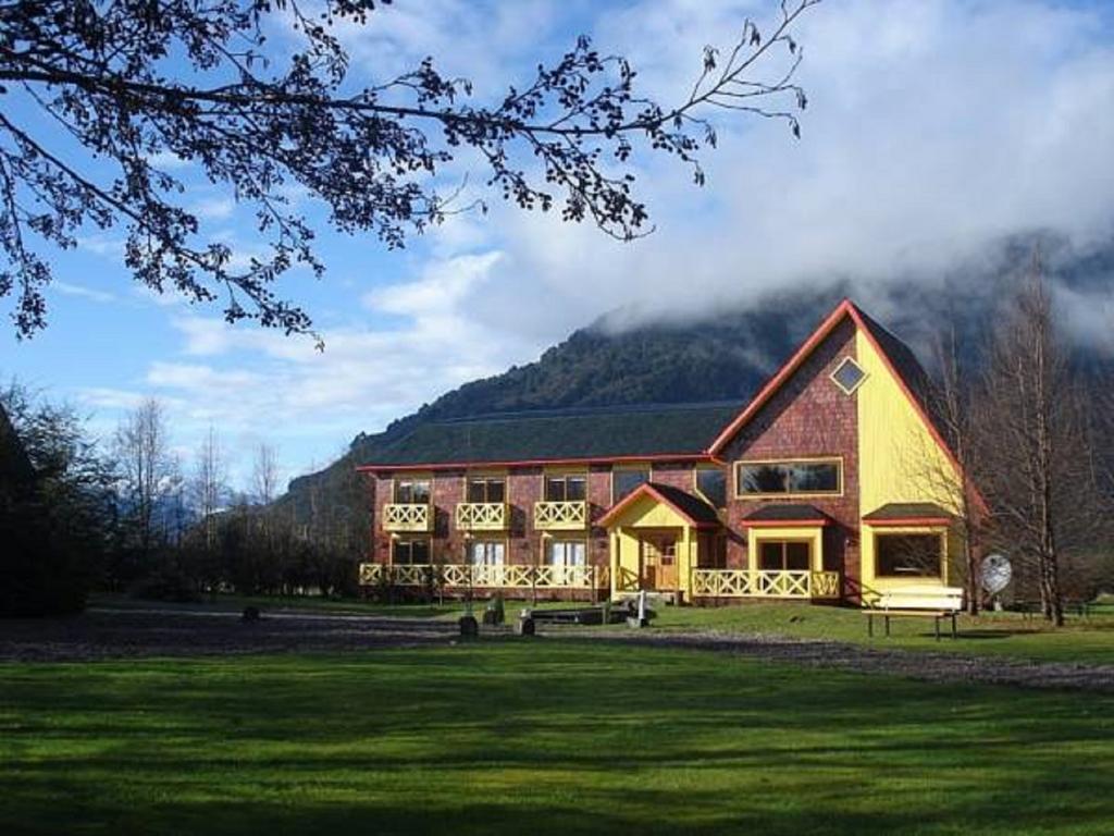 Hotel Y Cabanas Patagonia Green 푸에르토 아이센 외부 사진
